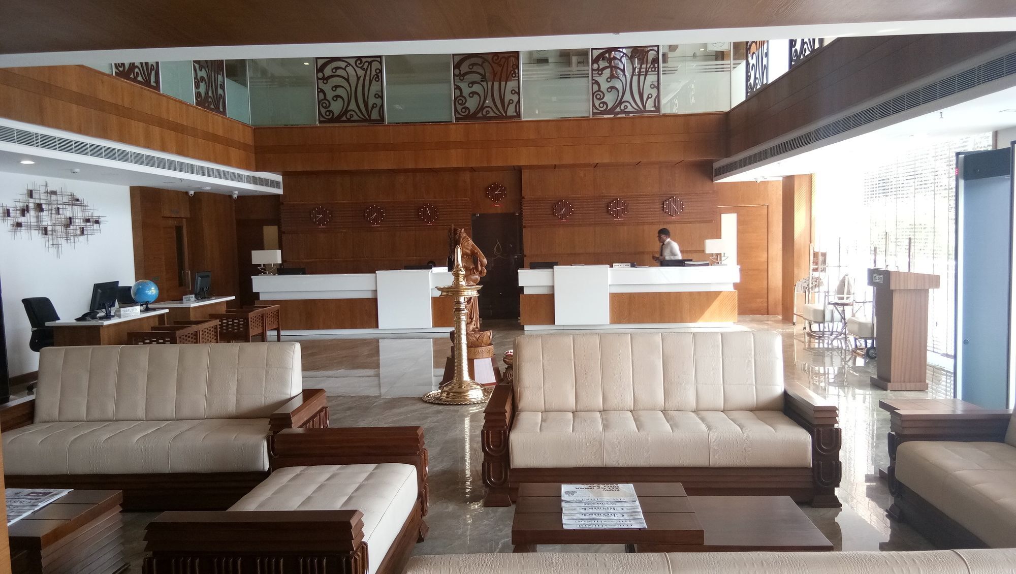 Hotel Karthika Park Kazhakuttam Extérieur photo